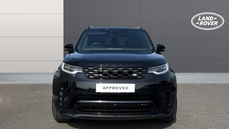 Land Rover Discovery 3.0 D300 Dynamic SE 5dr Auto Diesel Station Wagon